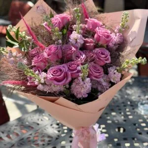 Buchet realizat la alegerea floristului